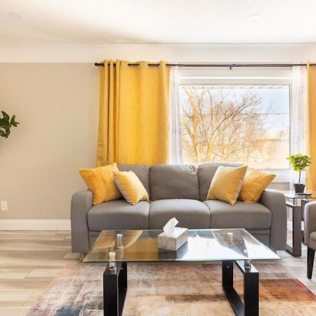 Entire 2 Bedroom Apartment Downtown - U3 Waterloo Zewnętrze zdjęcie