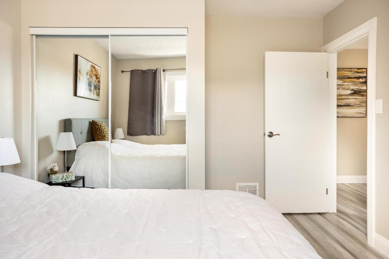 Entire 2 Bedroom Apartment Downtown - U3 Waterloo Zewnętrze zdjęcie